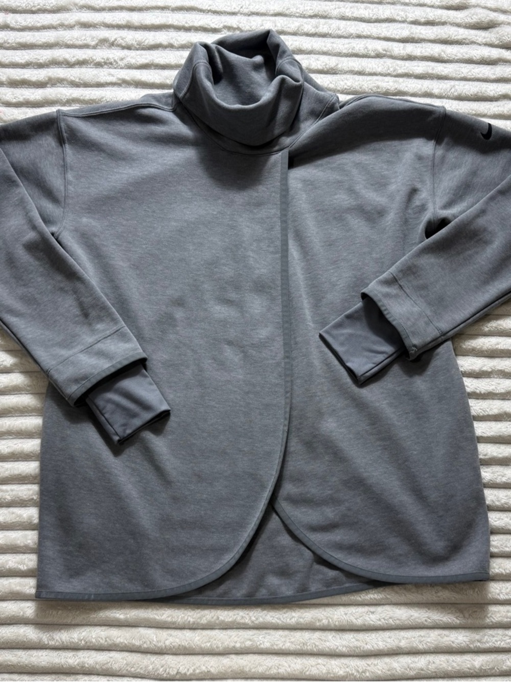 Nike Dri-FIT Women's Wrap Turtleneck Sweatshirt Gray XS Long Sleeve Pullover